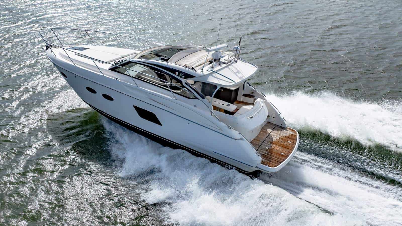 2012 Princess V39 photo 2