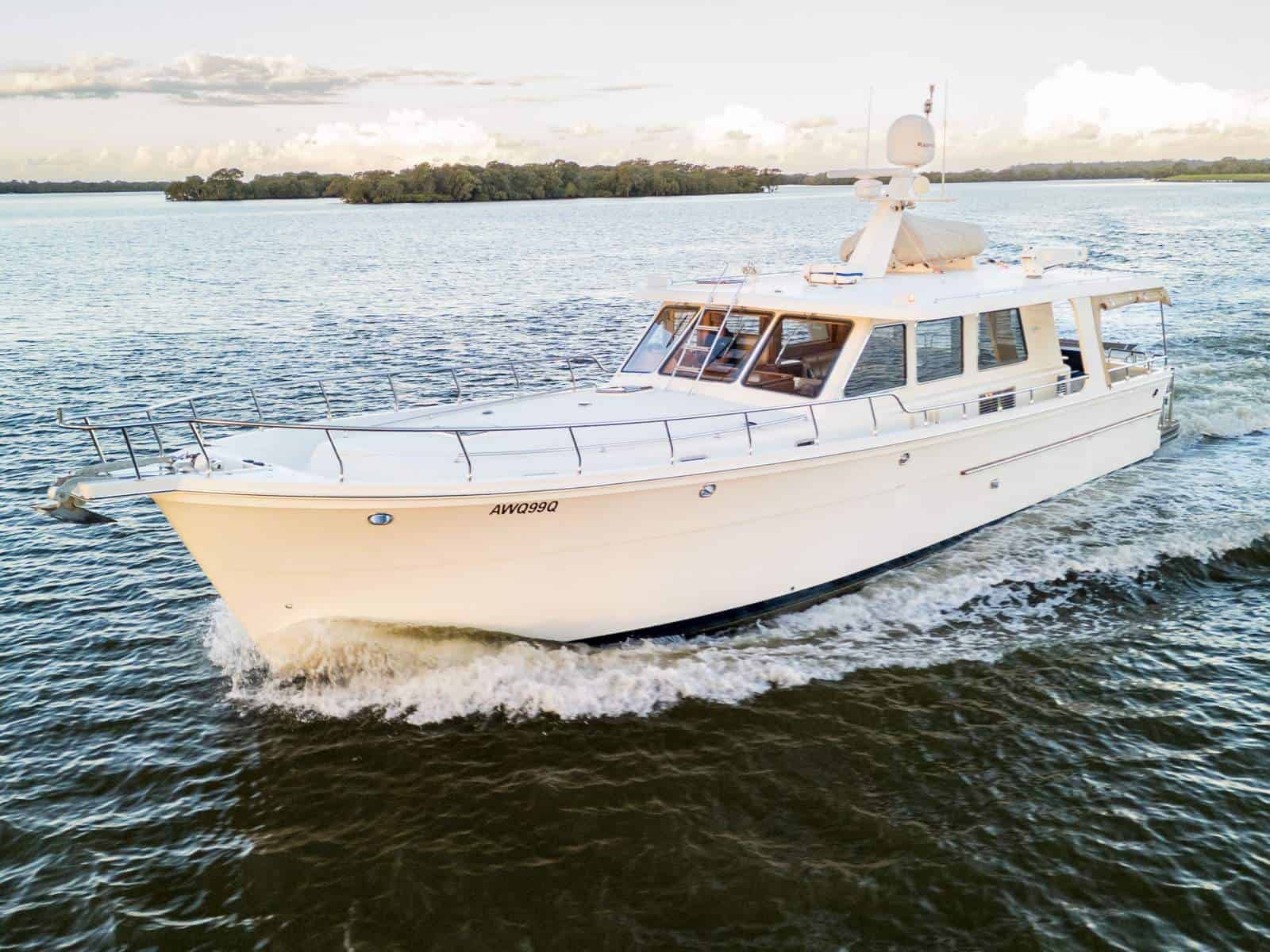 2006 Alaska 54 Sedan photo 11
