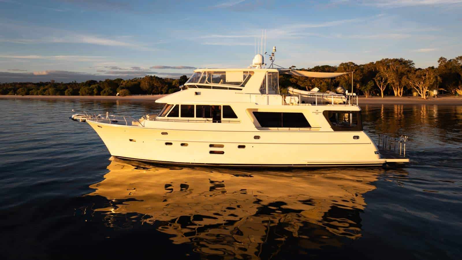 2011 Hampton Endurance 650 gallery photo 1