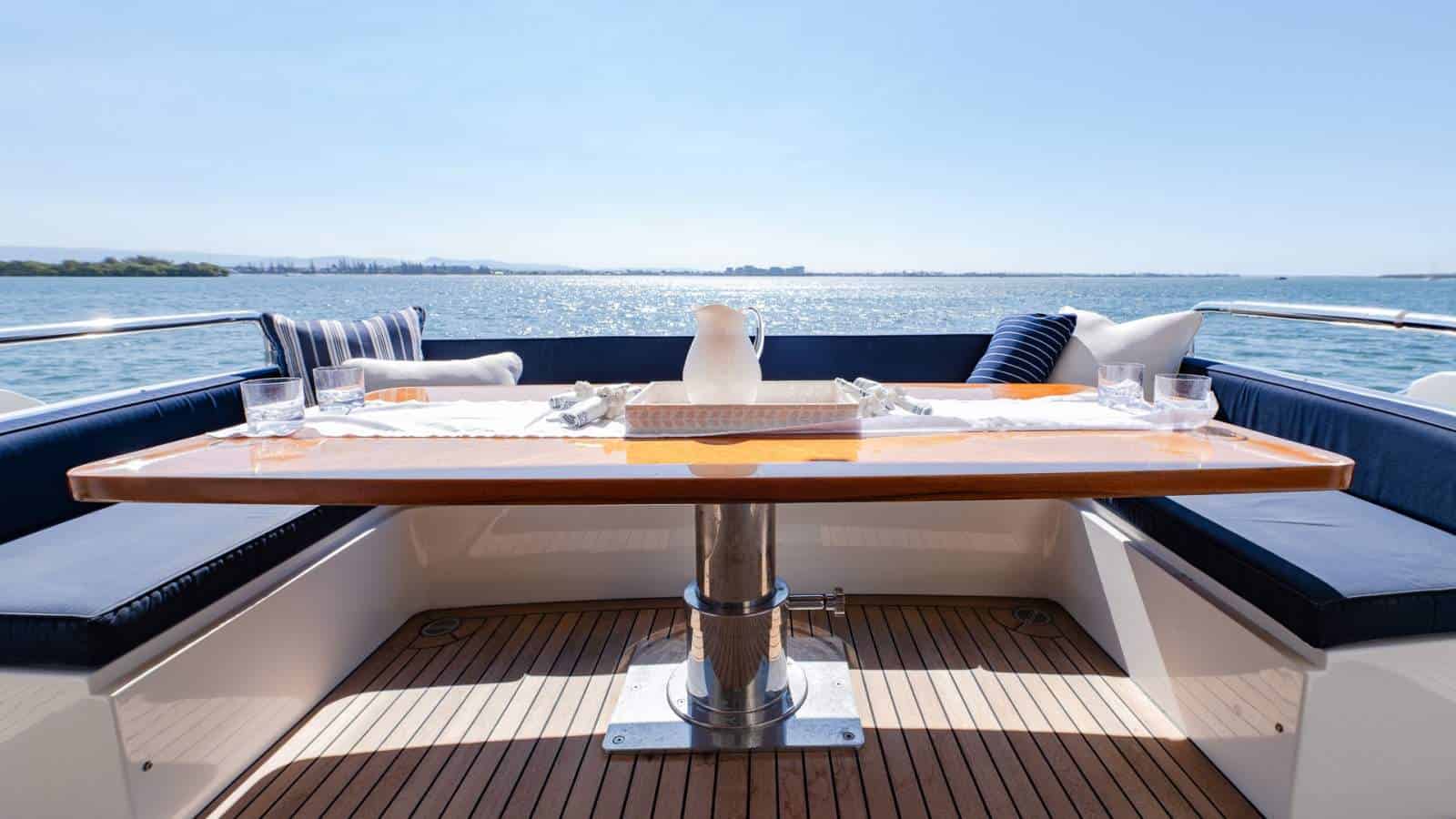 2006 Azimut 75 Flybridge photo 24