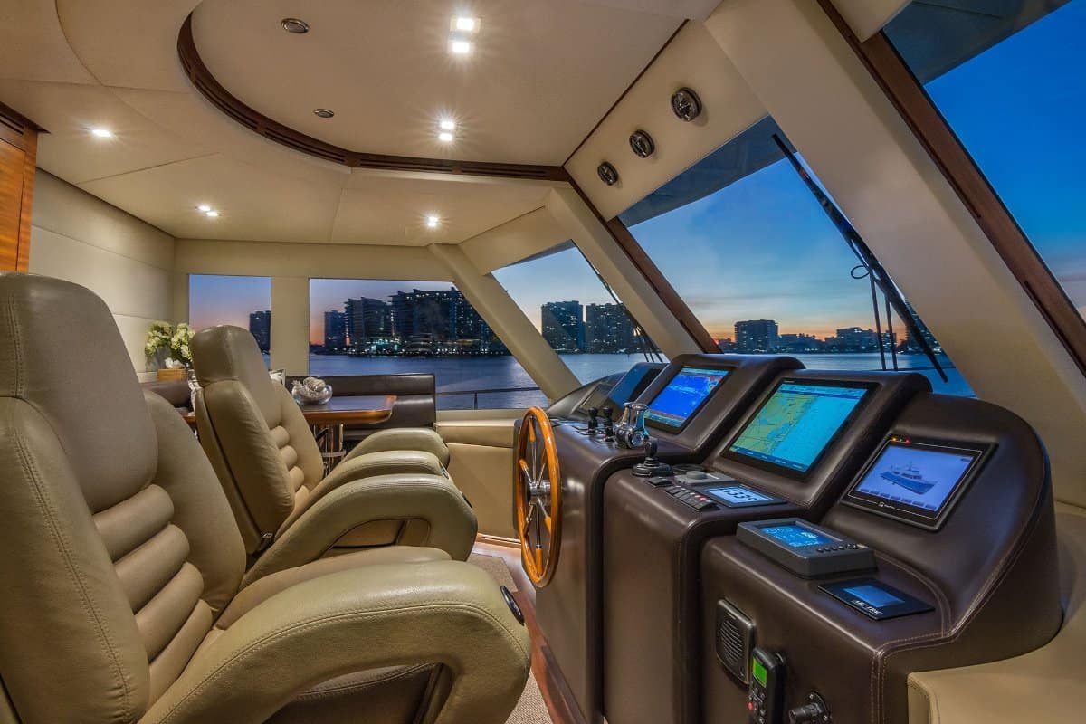 Vicem Yachts Cruiser 107 photo 12