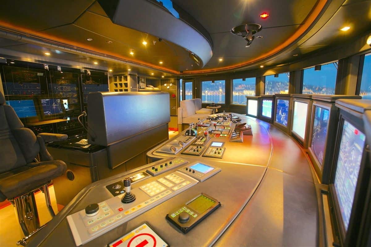 2006 Benetti 65M photo 13