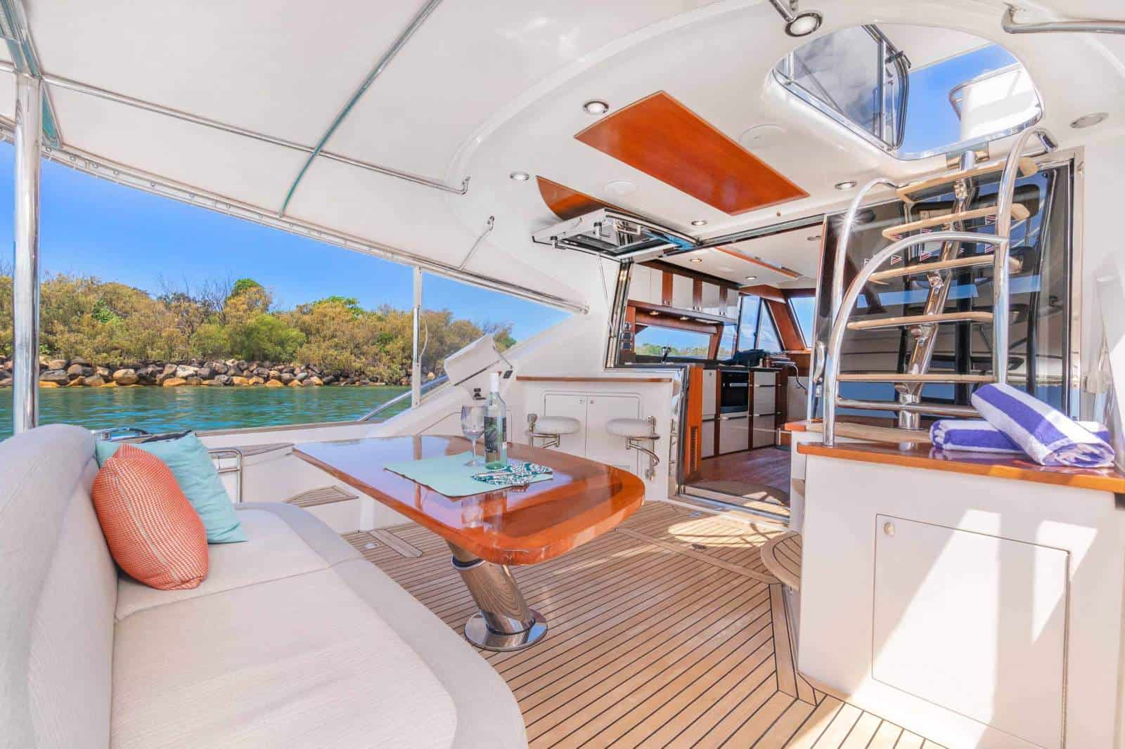 2015 Belize 54 Daybridge Built by Riviera photo 15