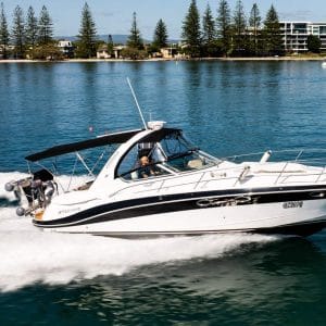 2007 Four Winns Vista 358