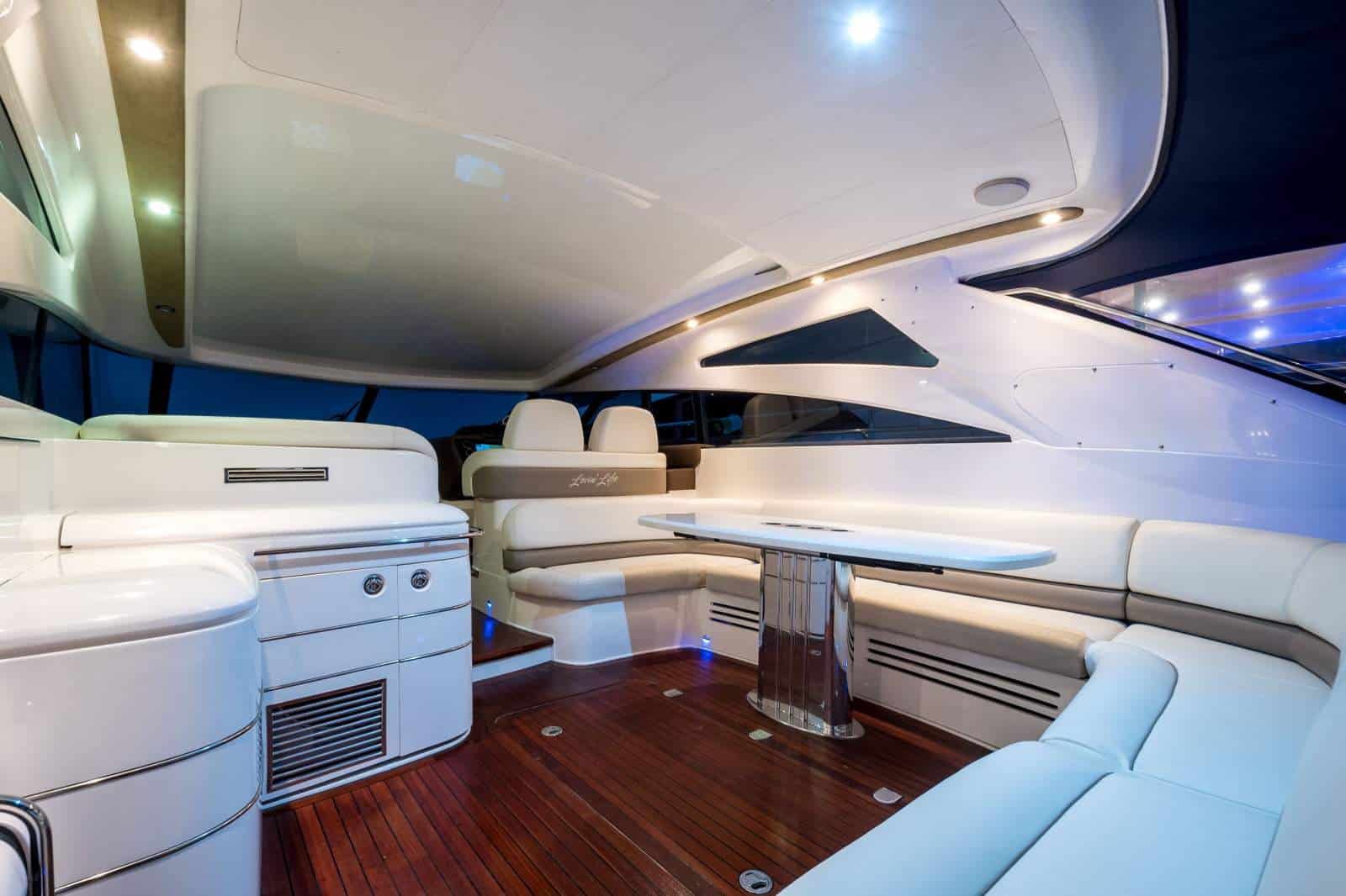 2006 Princess V58 photo 16