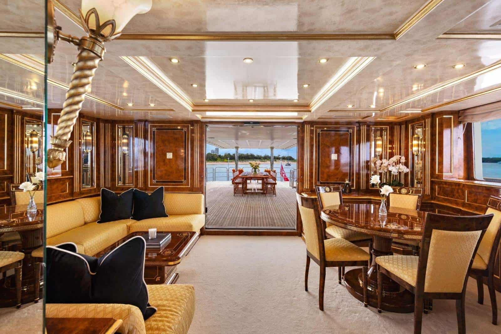 1991 Benetti 46M photo 32