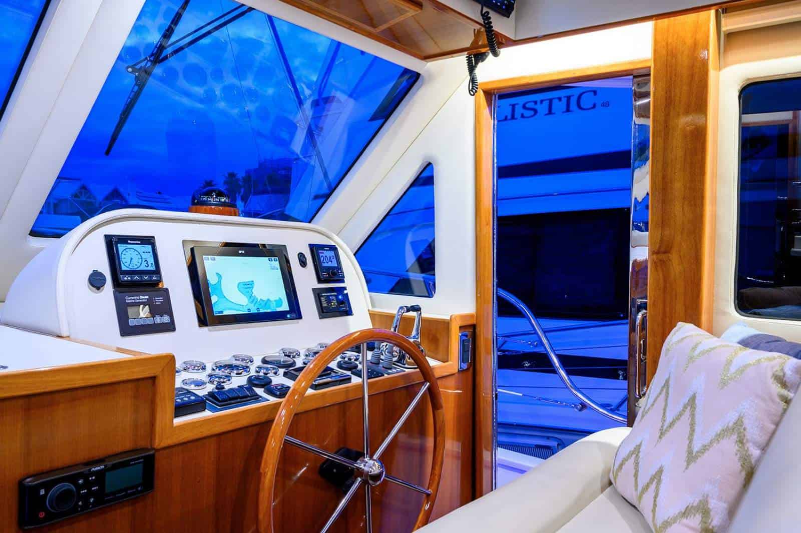 2016 Alaska 43 Sedan photo 17