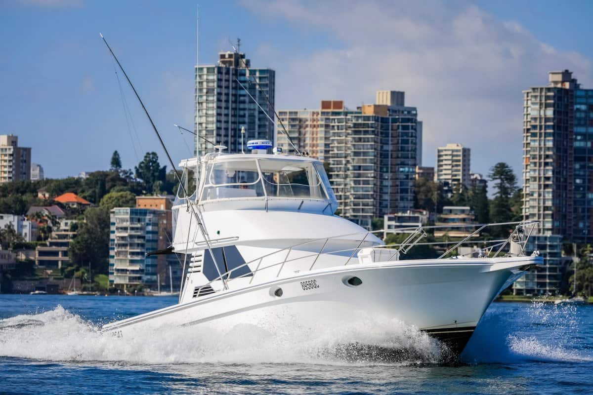 1993 Precision 47 Flybridge photo 18