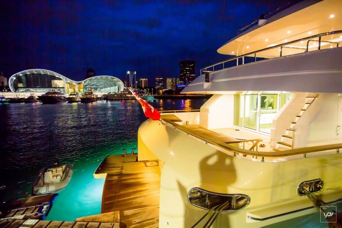 2014 Jade Yachts 959 photo 18