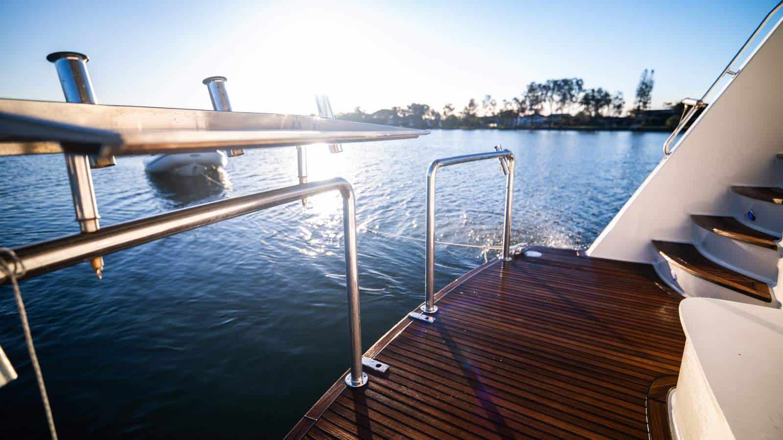 1992 DeFever 63 Explorer Yacht photo 18
