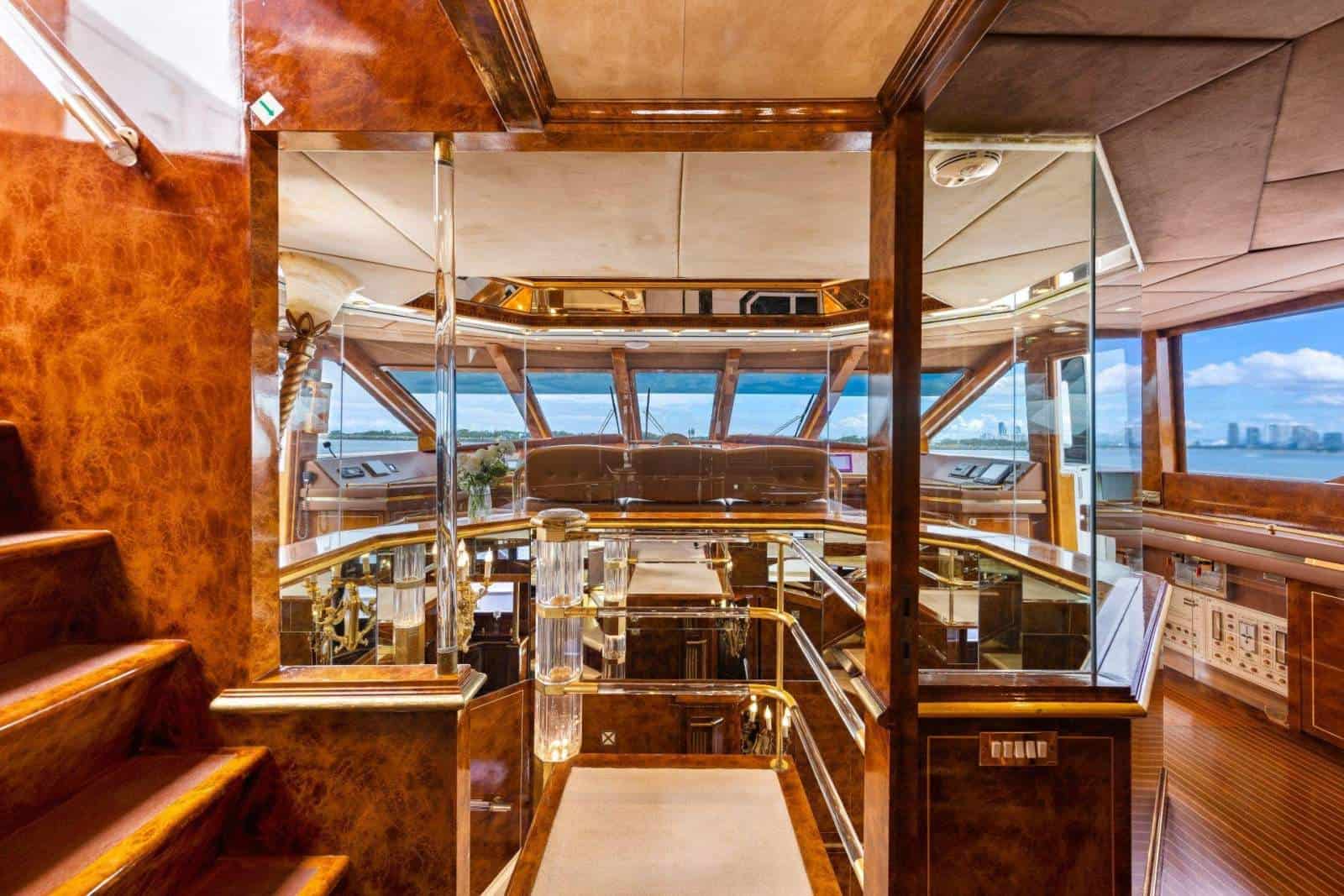 1991 Benetti 46M photo 36