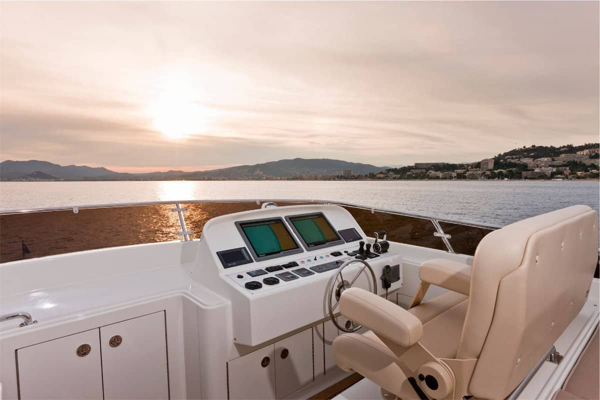 Vicem Yachts Cruiser 82 photo 20