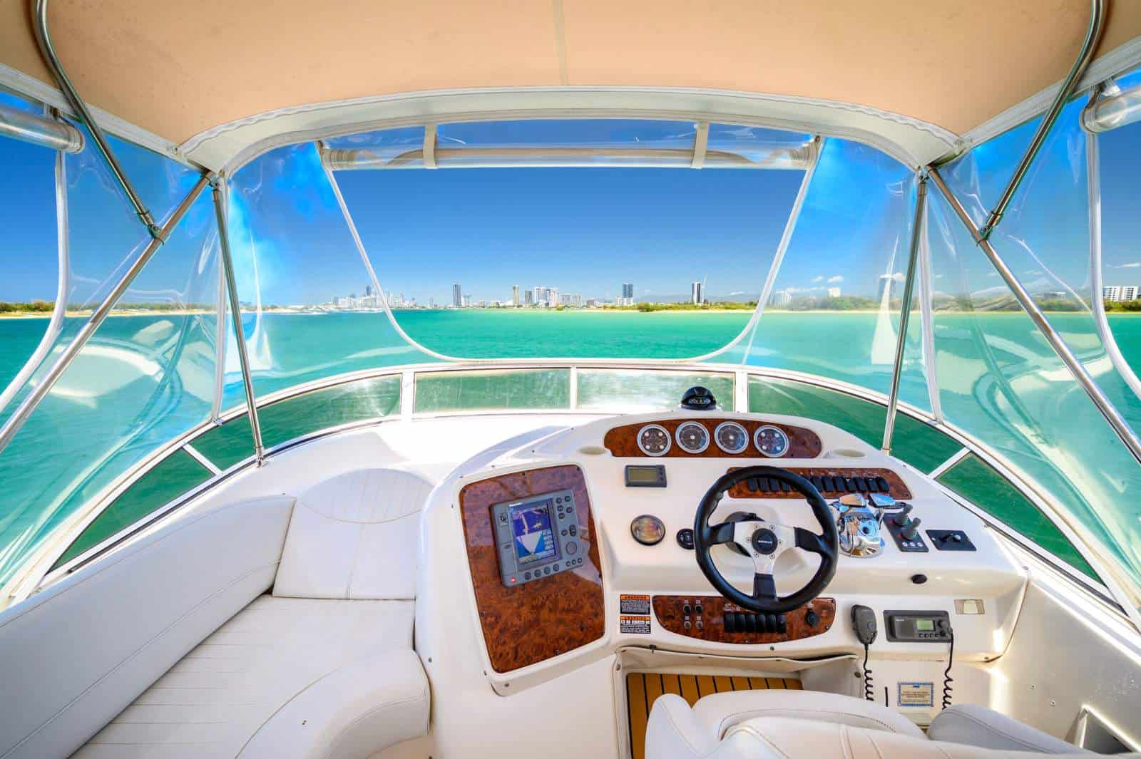 2004 Meridian 341 Flybridge Cruiser photo 20