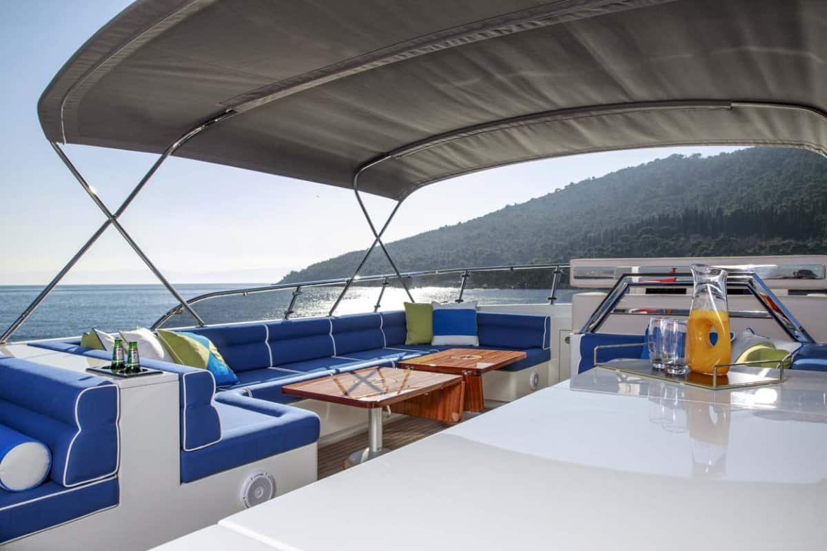 2022 Vicem Yachts 82 Classic photo 20