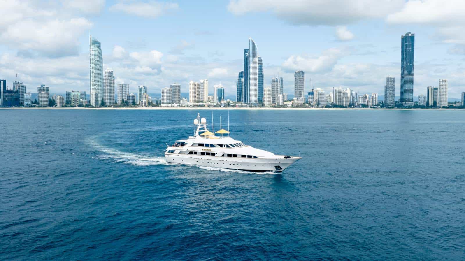 1991 Benetti 46M photo 4