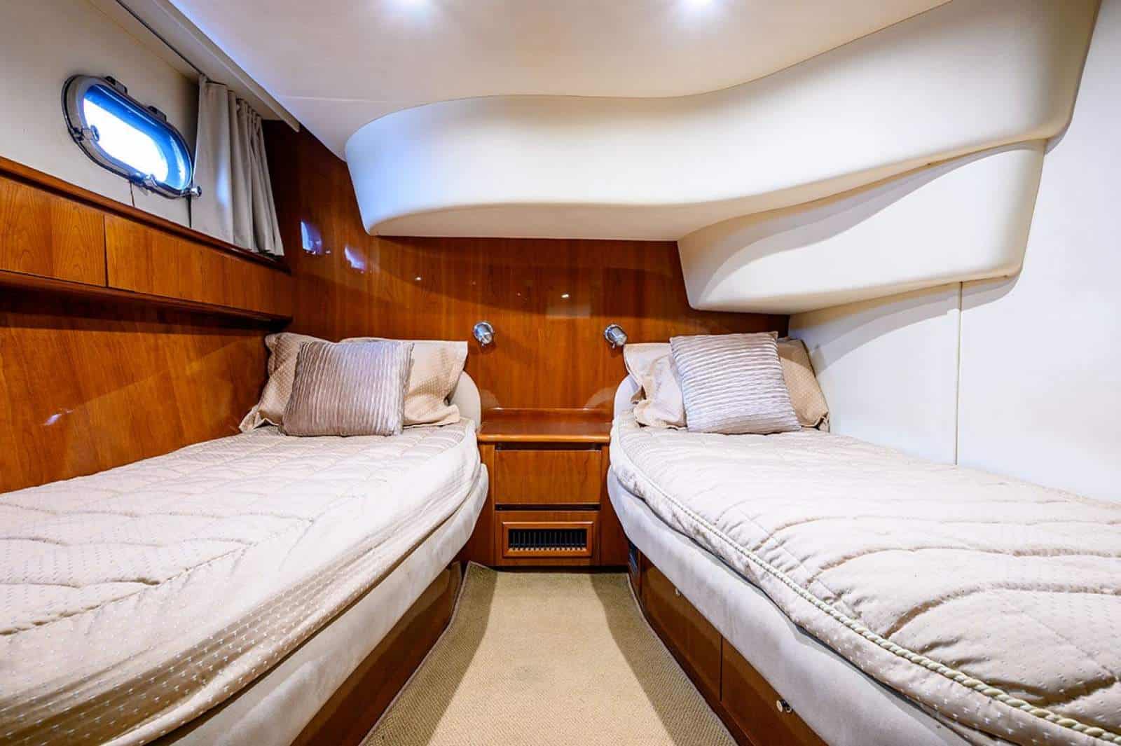 2004 Princess P50 Motor Yacht photo 21