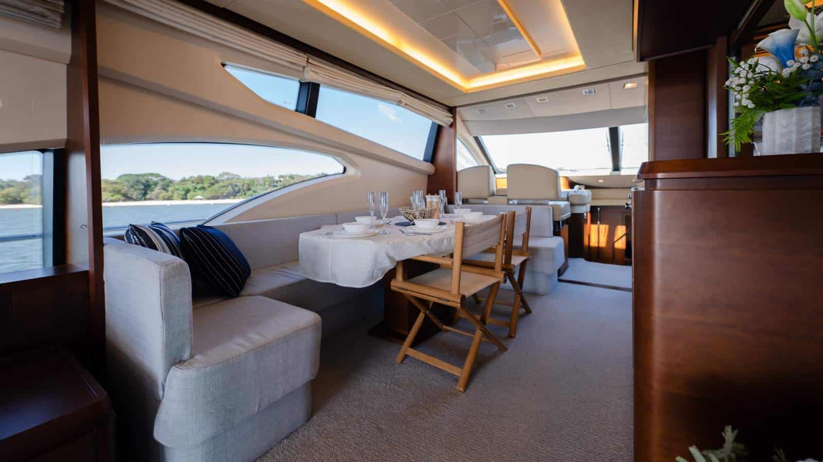 2006 Azimut 75 Flybridge photo 29
