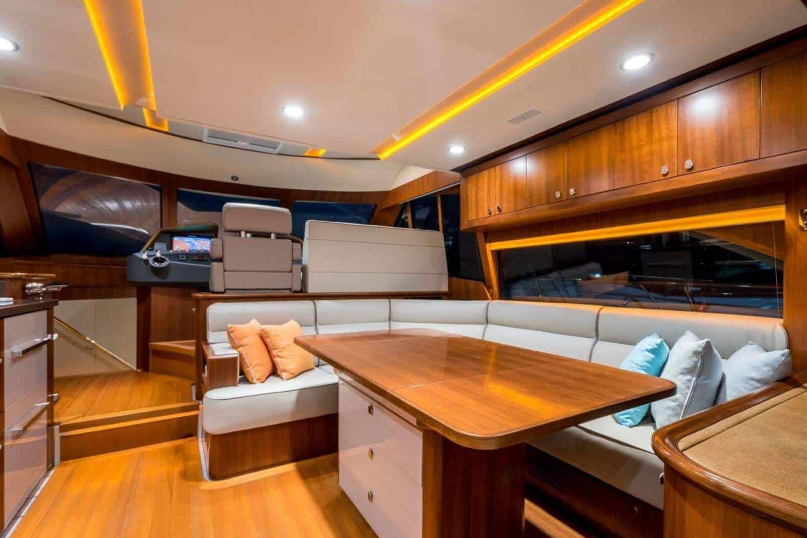 2015 Belize 54 Daybridge Built by Riviera photo 25