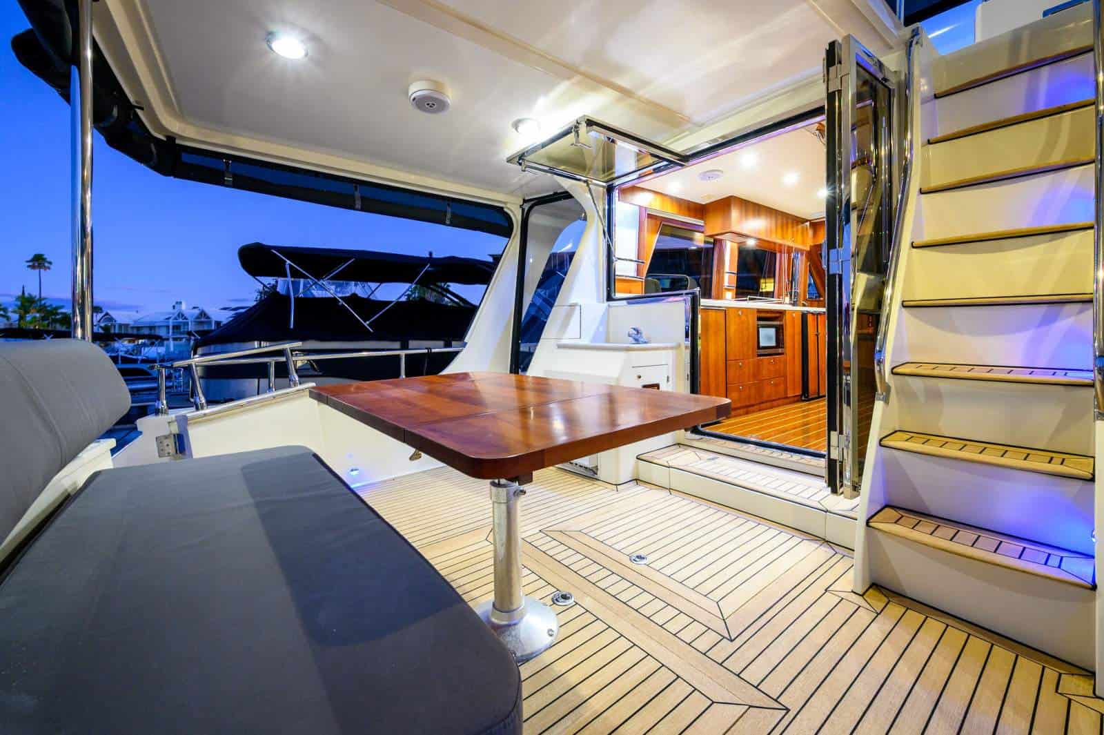 2012 Alaska 46 Flybridge photo 26