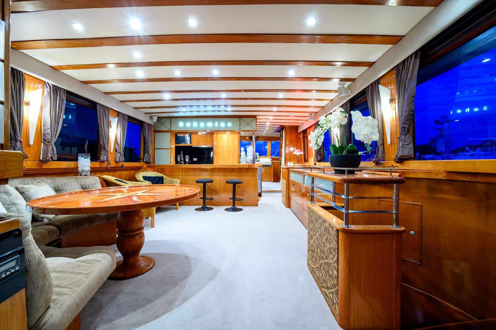 1984 DeFever 68 Flybridge photo 25