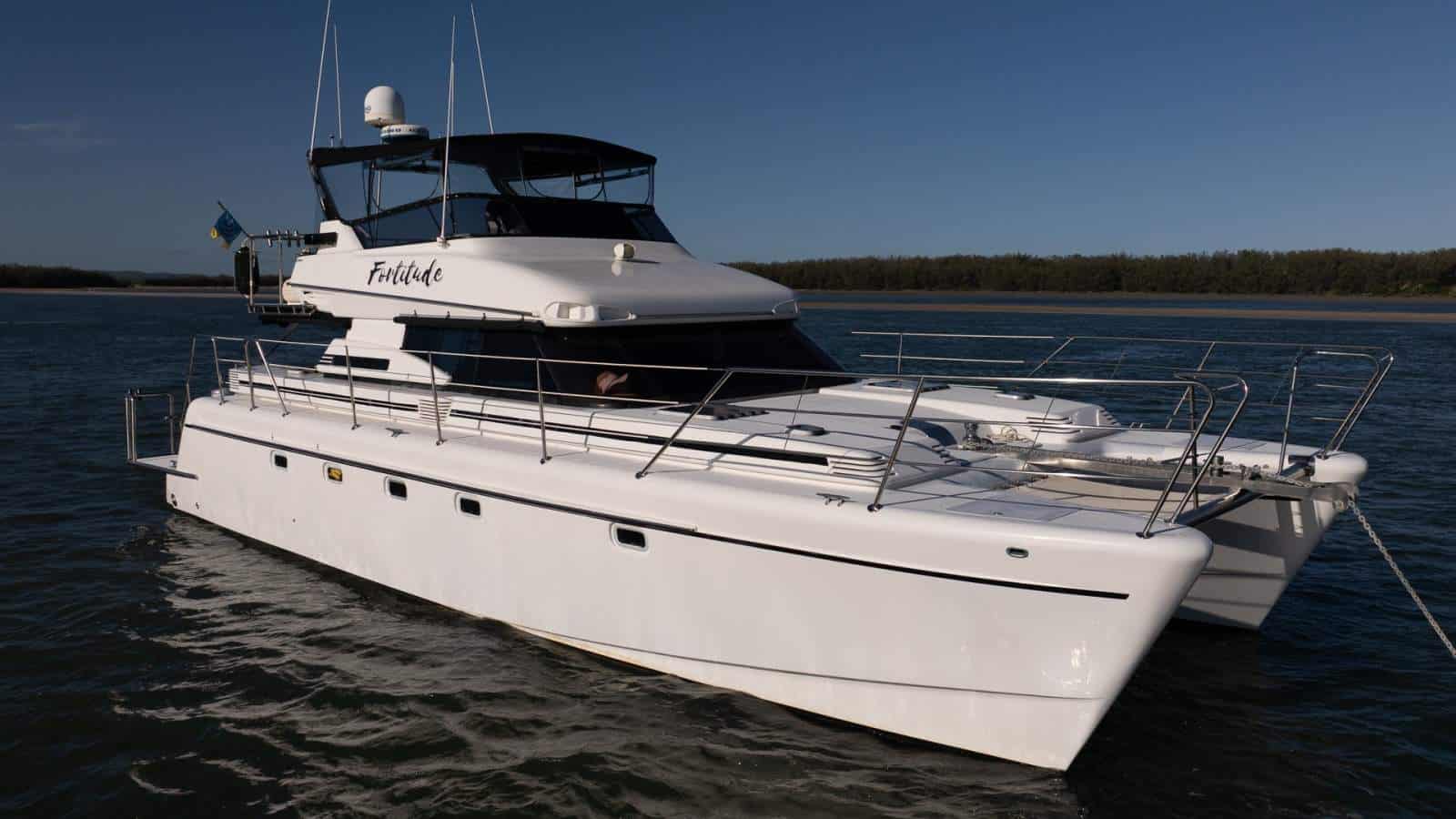 1998 Cooke Bros 46 Flybridge Powercat gallery photo 3