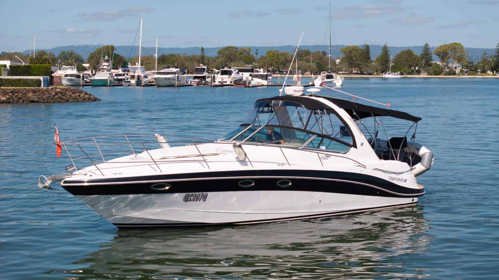 2007 Four Winns Vista 358 gallery photo 4