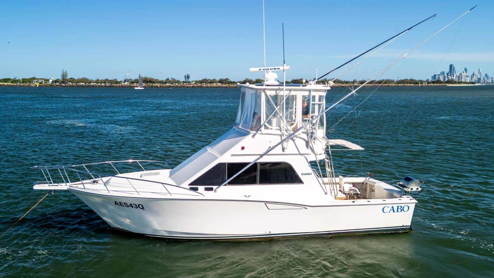 2001 Cabo 35 Flybridge gallery photo 3