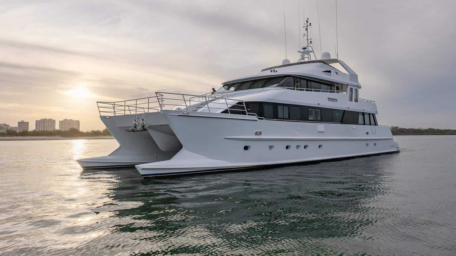 1997 Custom 34.9m Power Catamaran gallery photo 3