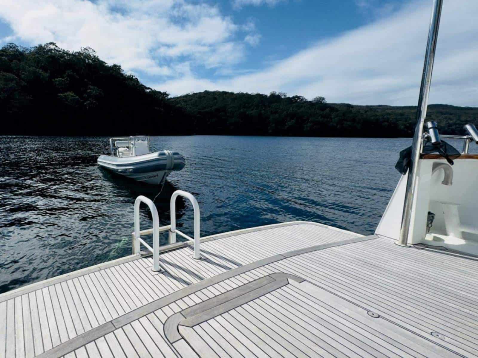 1992 Custom 25M Expedition Motor Yacht photo 32