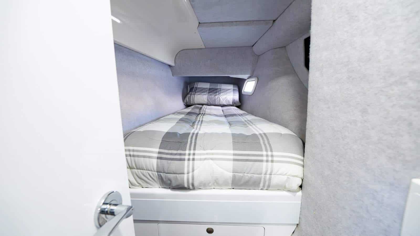 1998 Cooke Bros 46 Flybridge Powercat photo 32