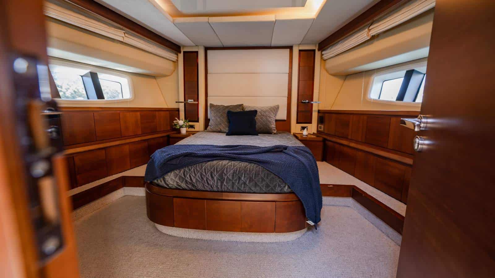 2006 Azimut 75 Flybridge photo 47