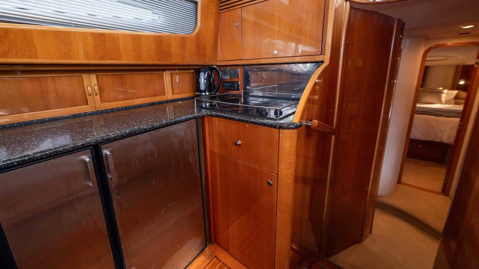 2001 Princess P50 photo 49