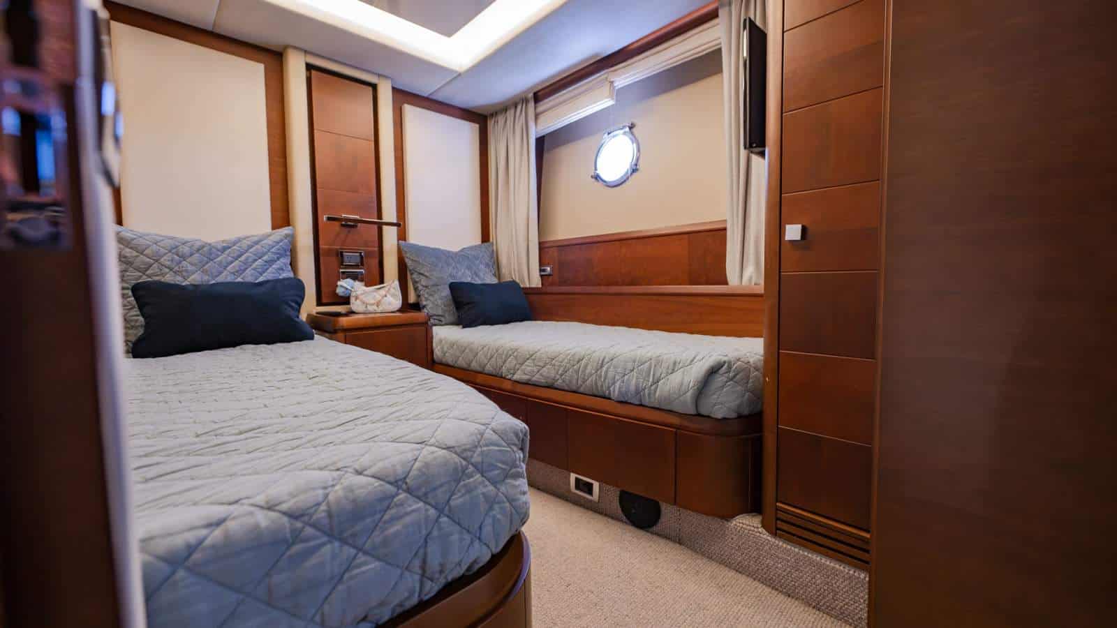 2006 Azimut 75 Flybridge photo 49