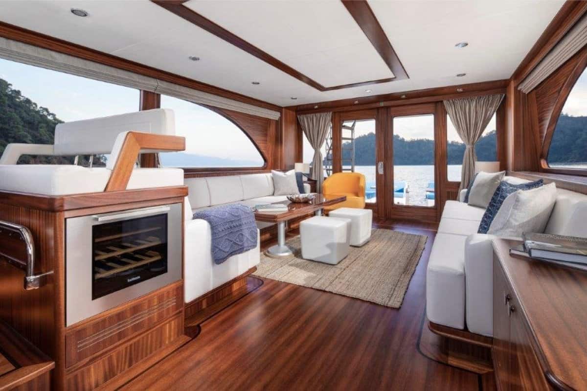 2022 Vicem Yachts 82 Classic photo 35