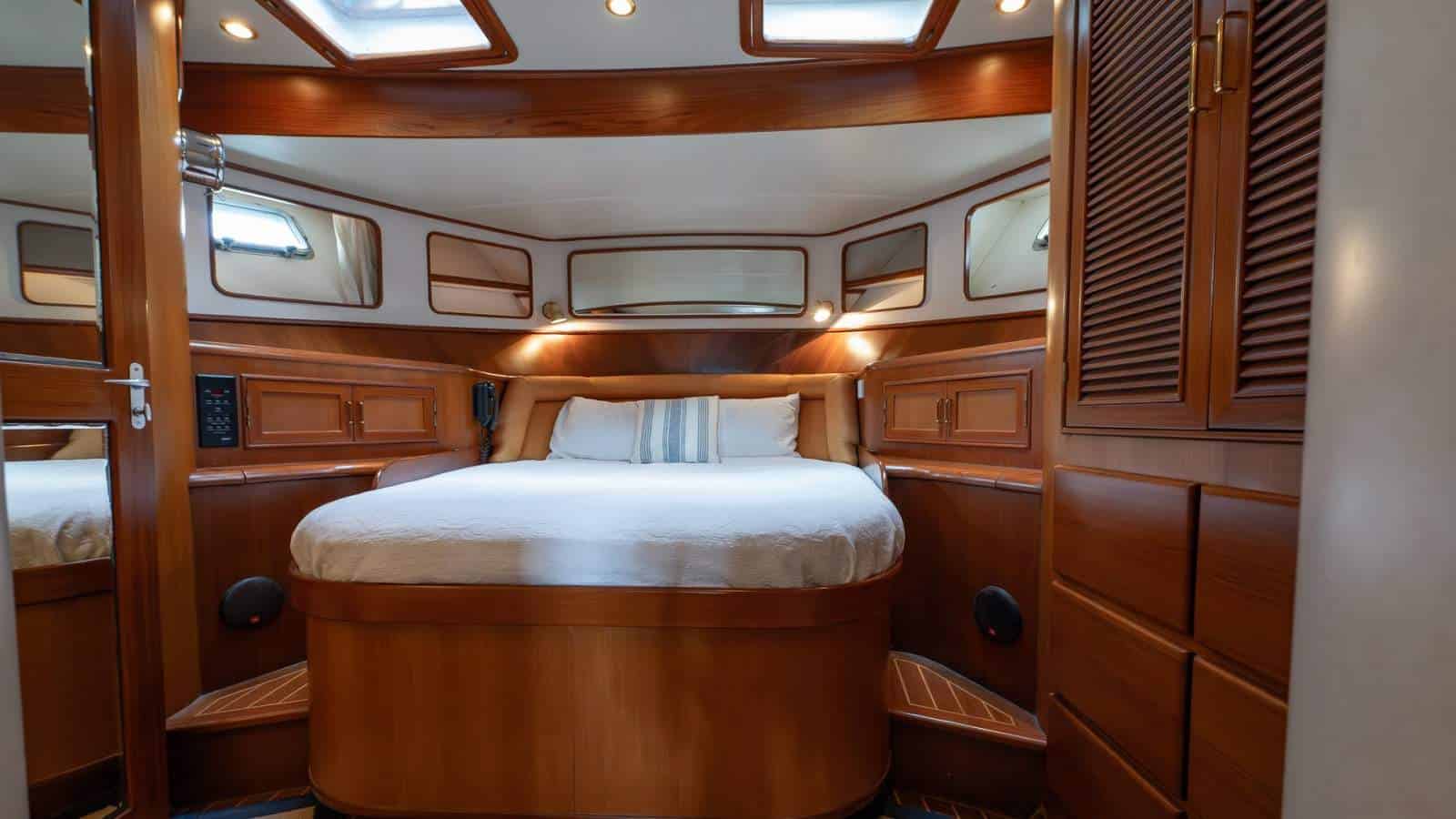 1999 Fleming 55 Pilothouse photo 26
