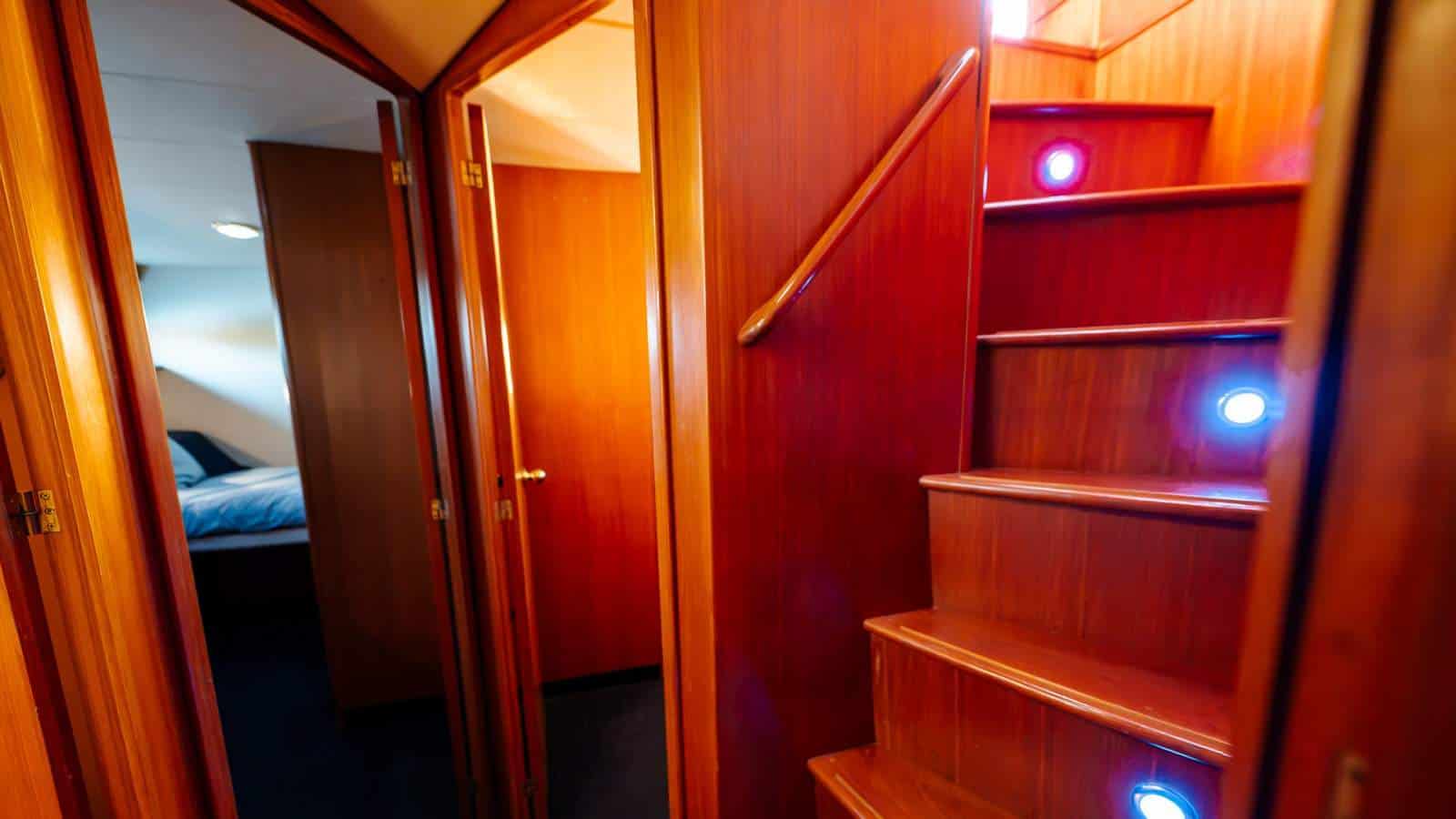 1992 DeFever 63 Explorer Yacht photo 38