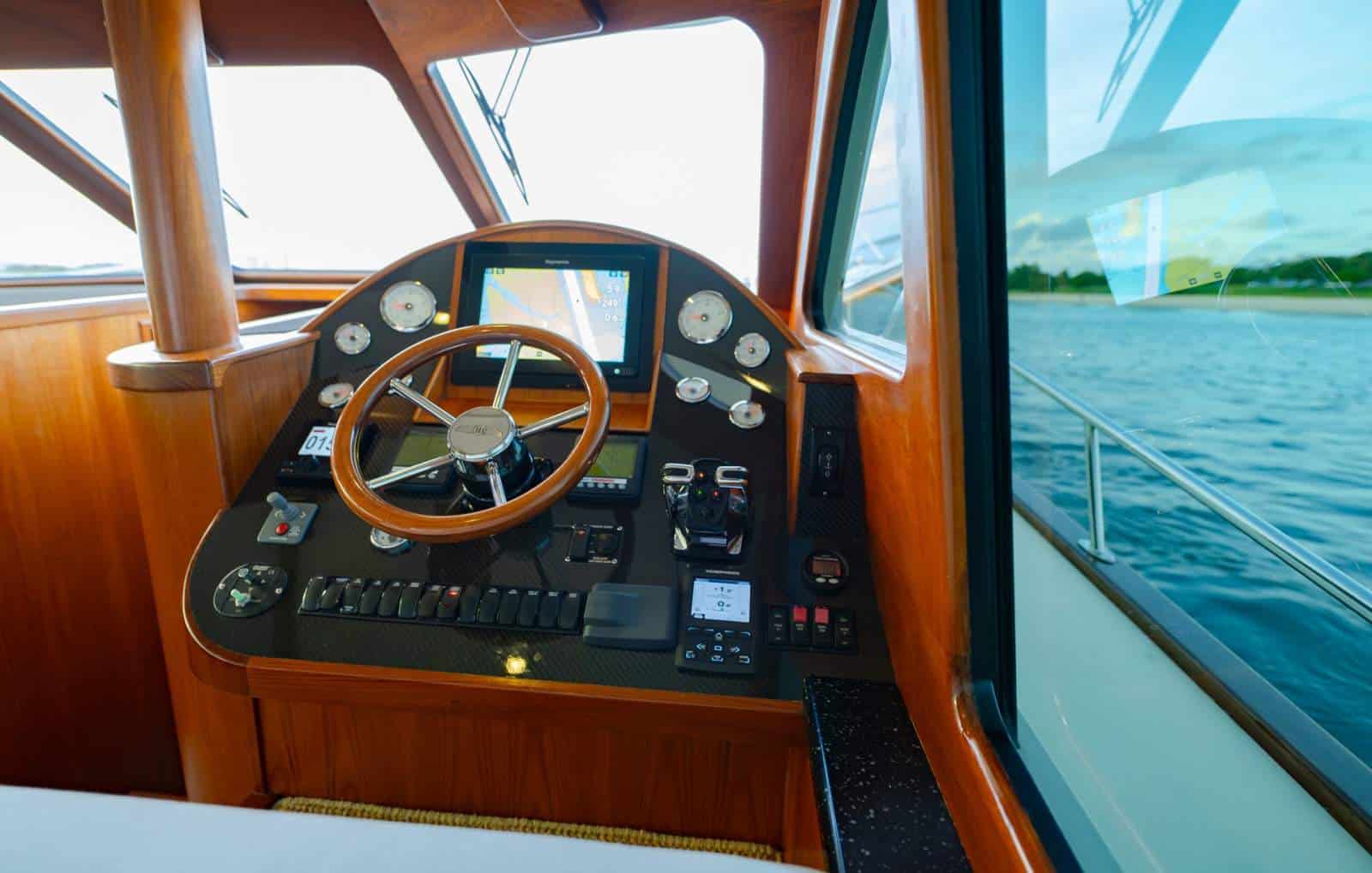 2007 Palm Beach 50 Flybridge photo 39
