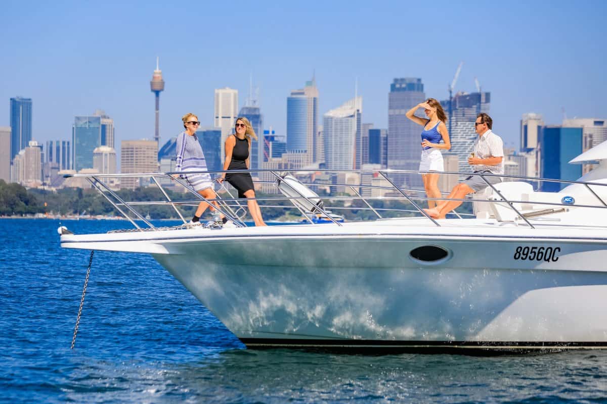 1993 Precision 47 Flybridge photo 40