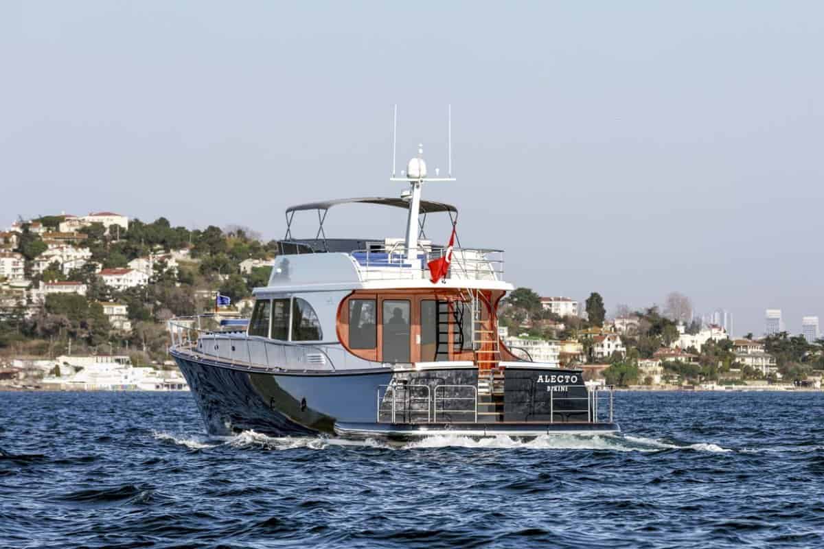 2022 Vicem Yachts 82 Classic photo 4