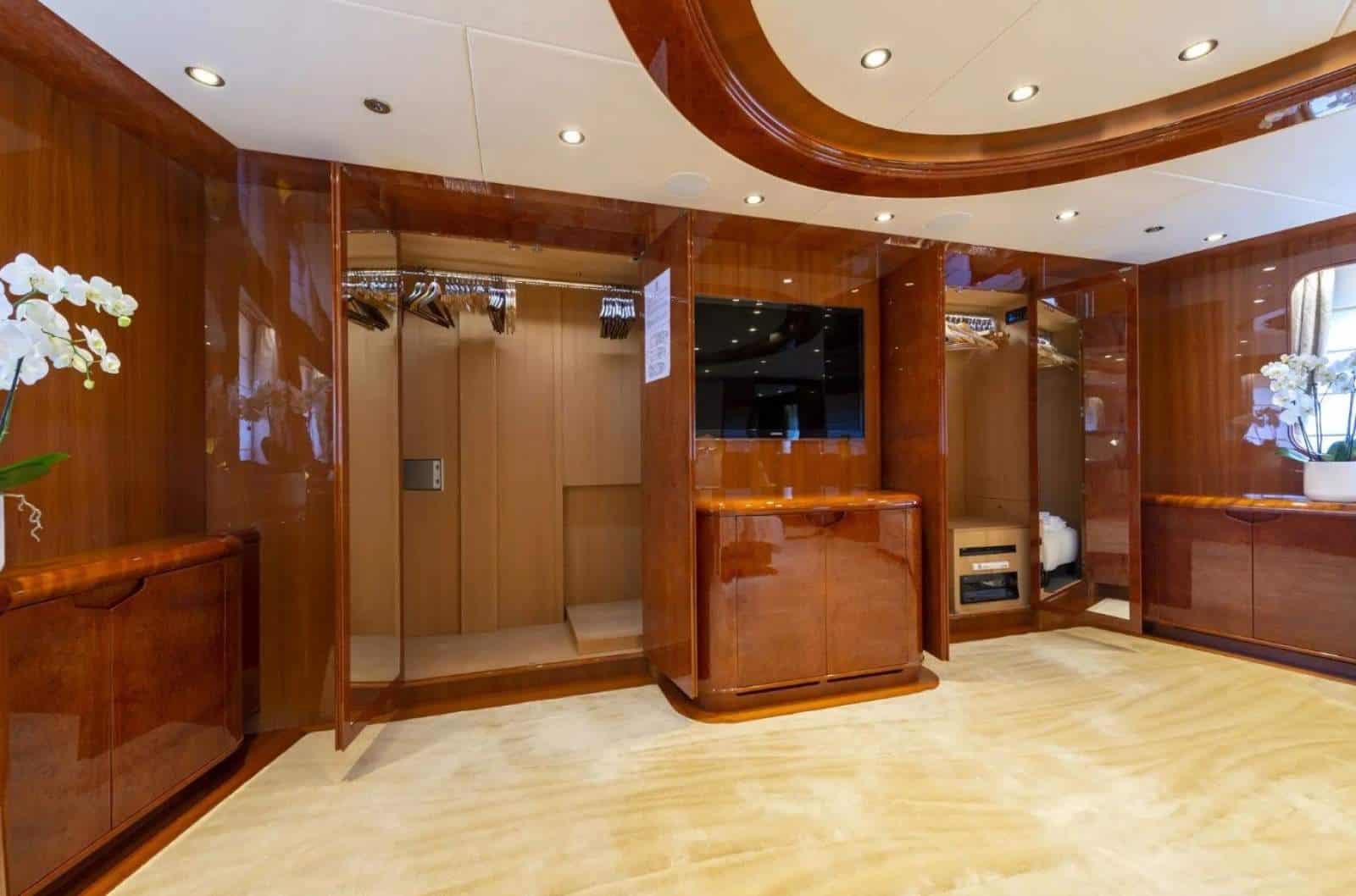 2011 Eurocraft Cantieri Navali 43.5M Explorer photo 41