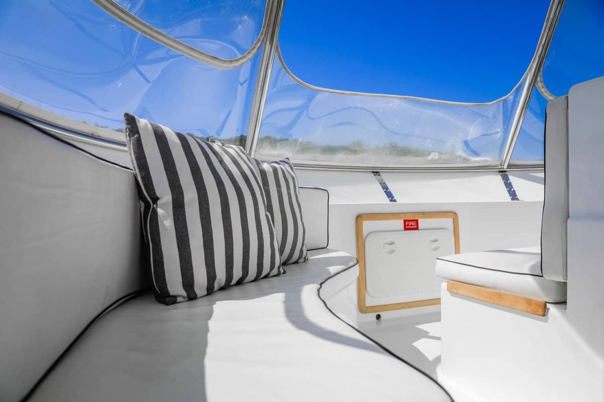 1993 Precision 47 Flybridge photo 42