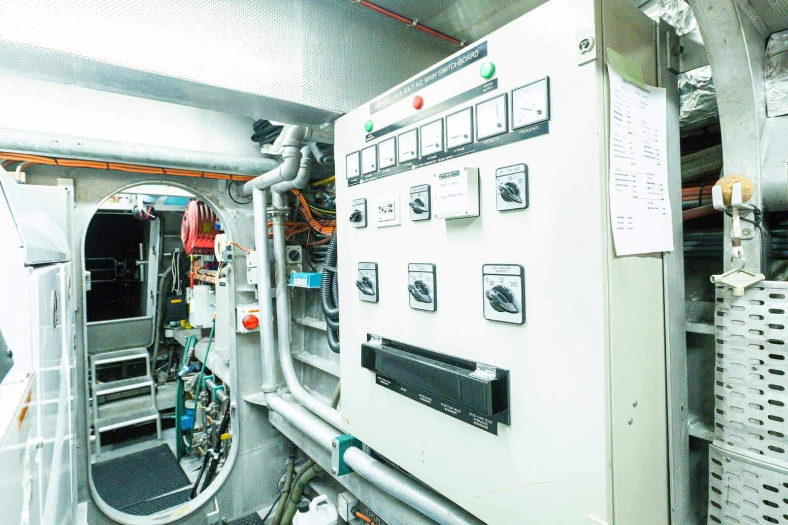 1997 Custom 34.9m Power Catamaran photo 35