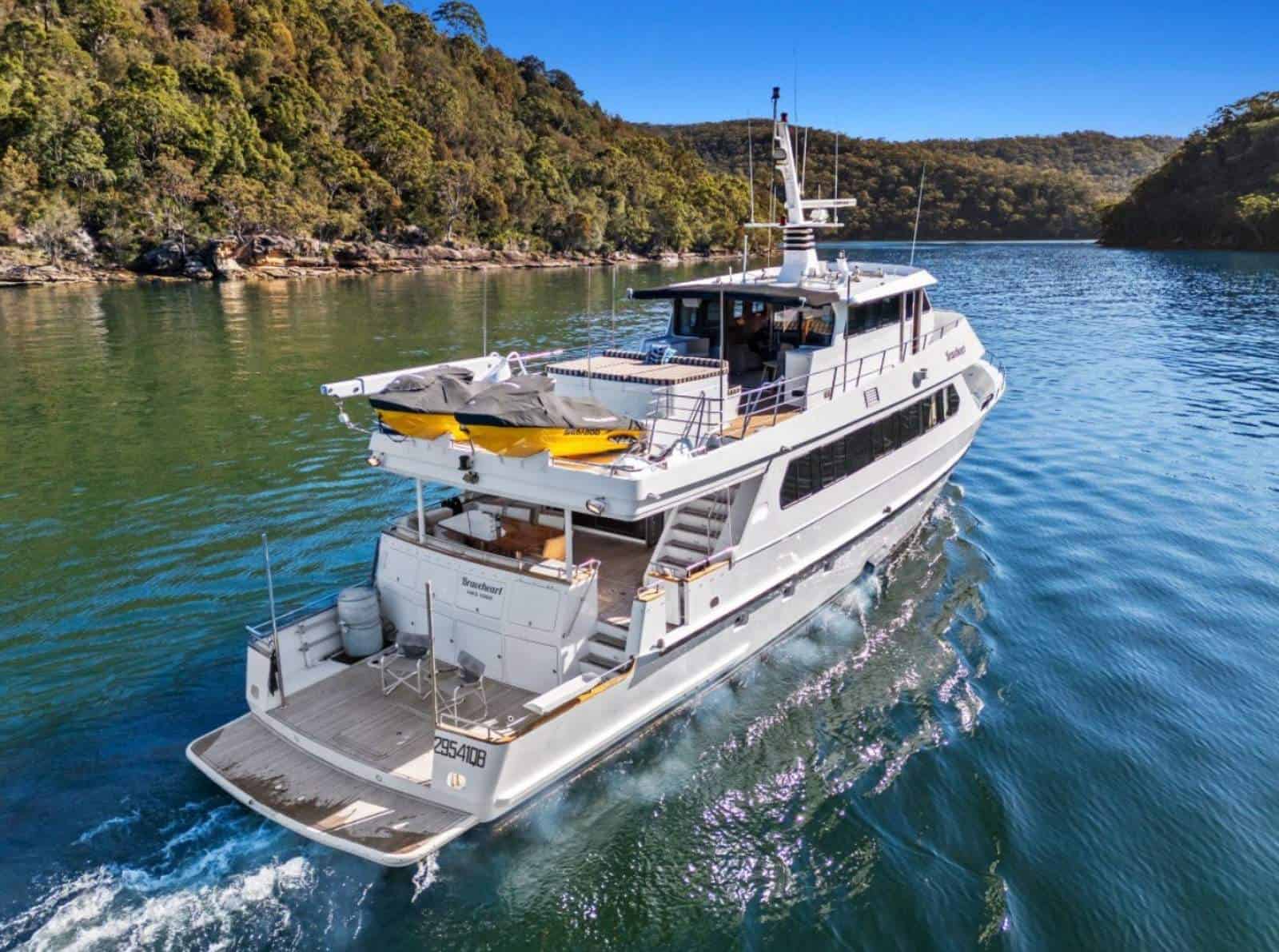 1992 Custom 25M Expedition Motor Yacht photo 5