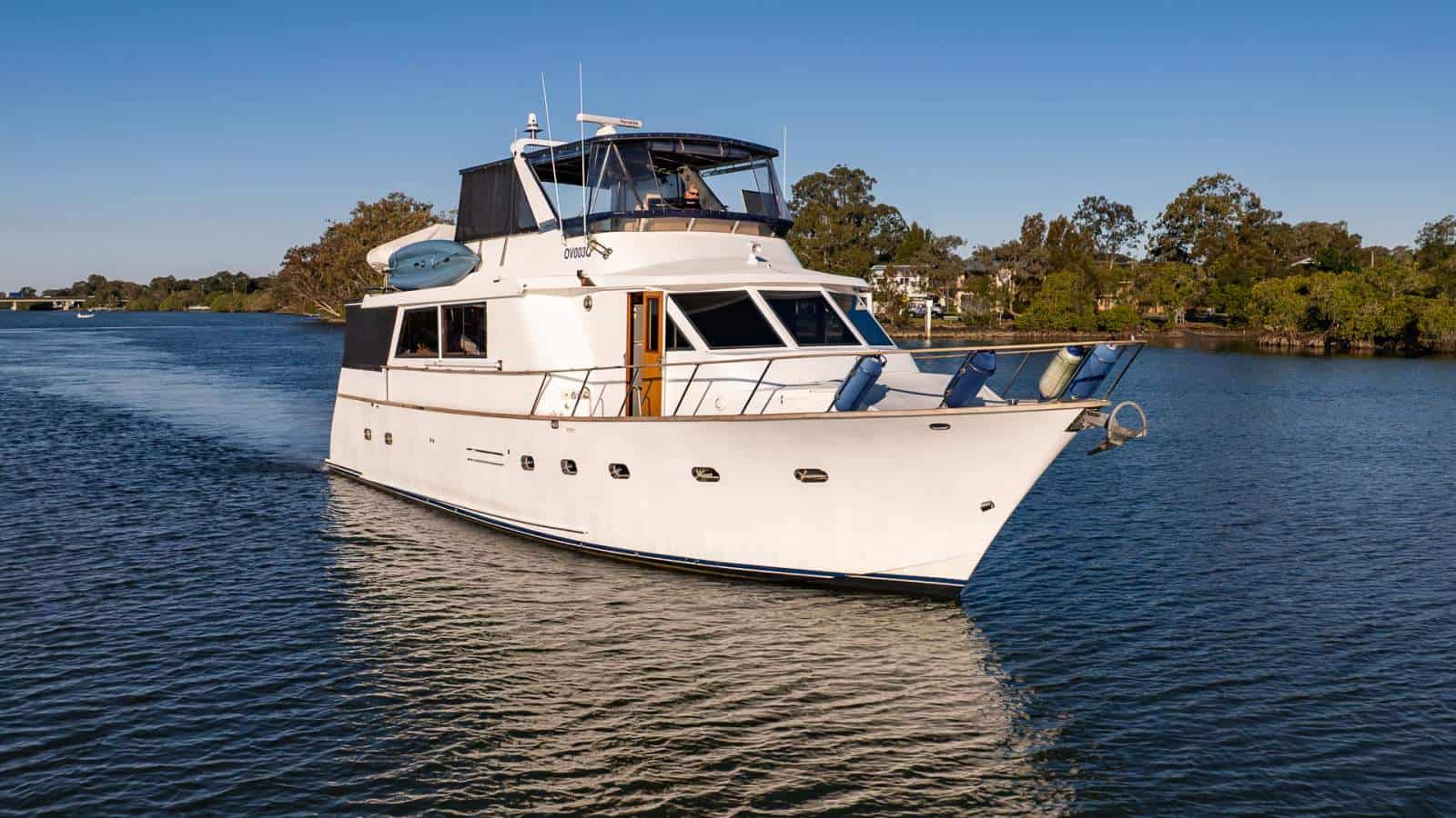 1992 DeFever 63 Explorer Yacht photo 6