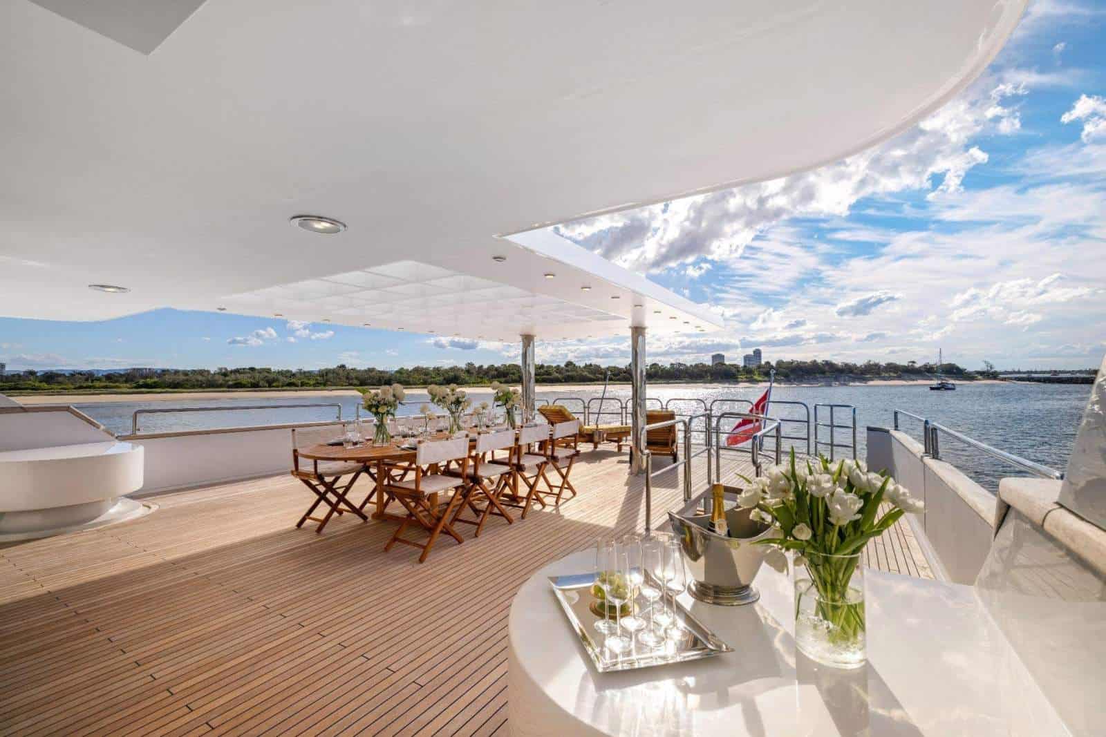 1991 Benetti 46M photo 10