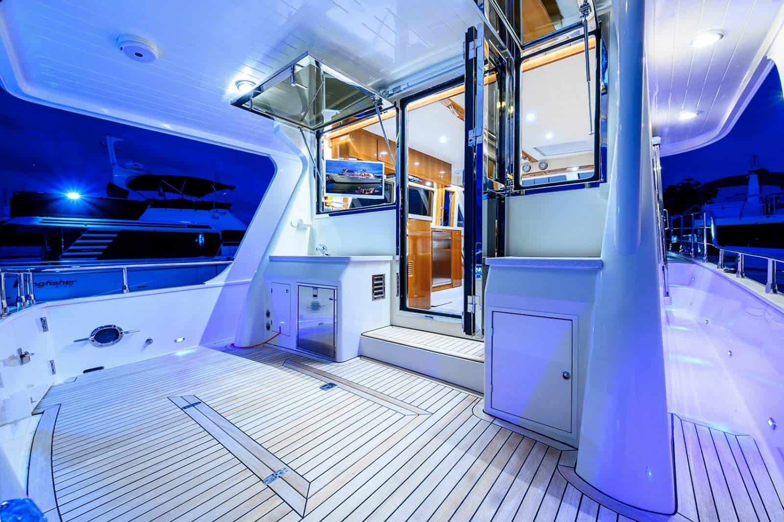 2016 Alaska 43 Sedan photo 7