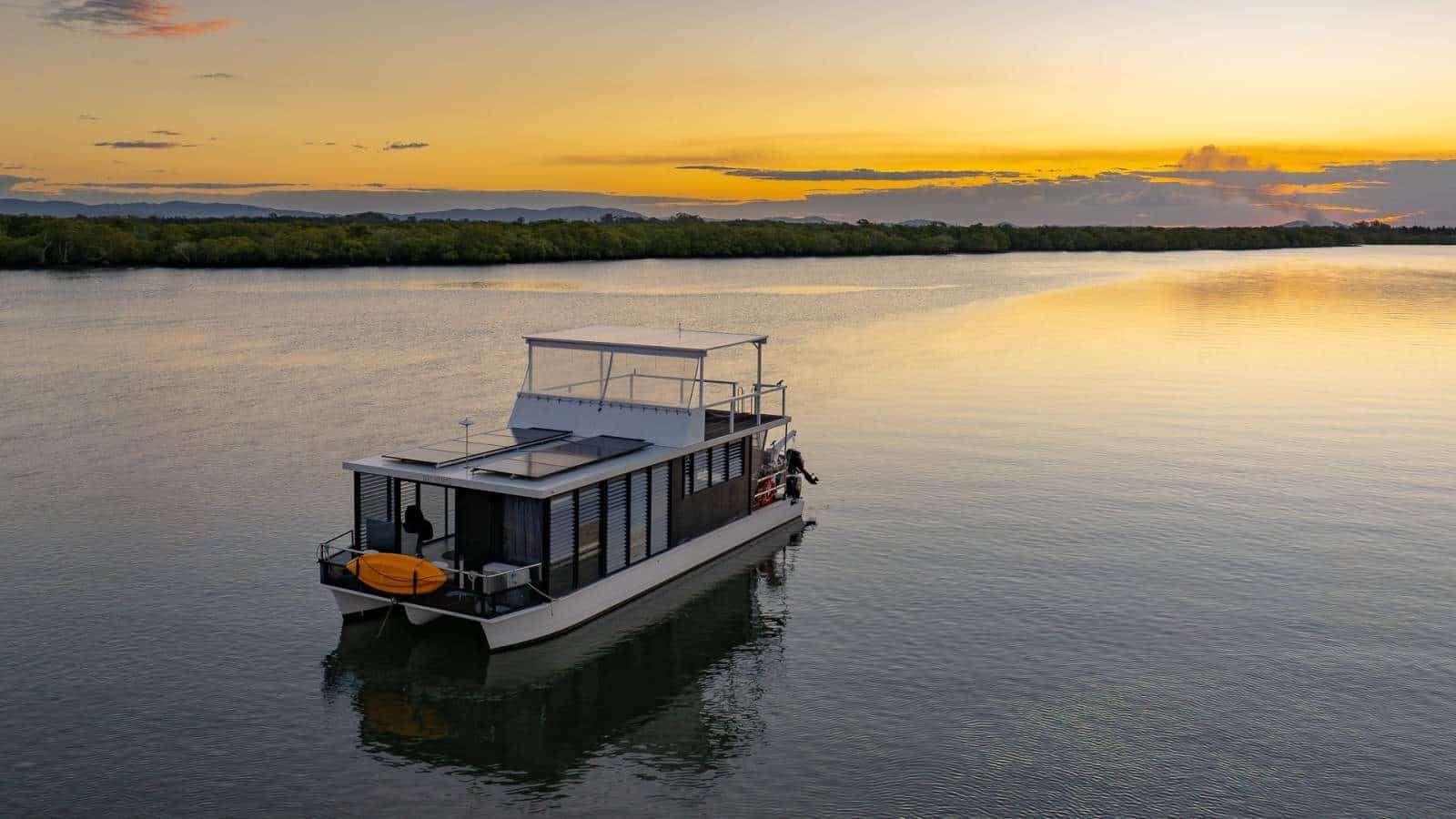 2014 Havana 50 Houseboat photo 7