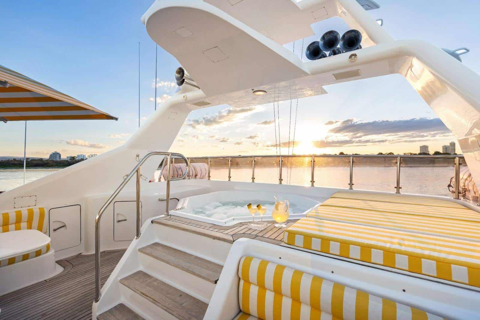 1991 Benetti 46M photo 14