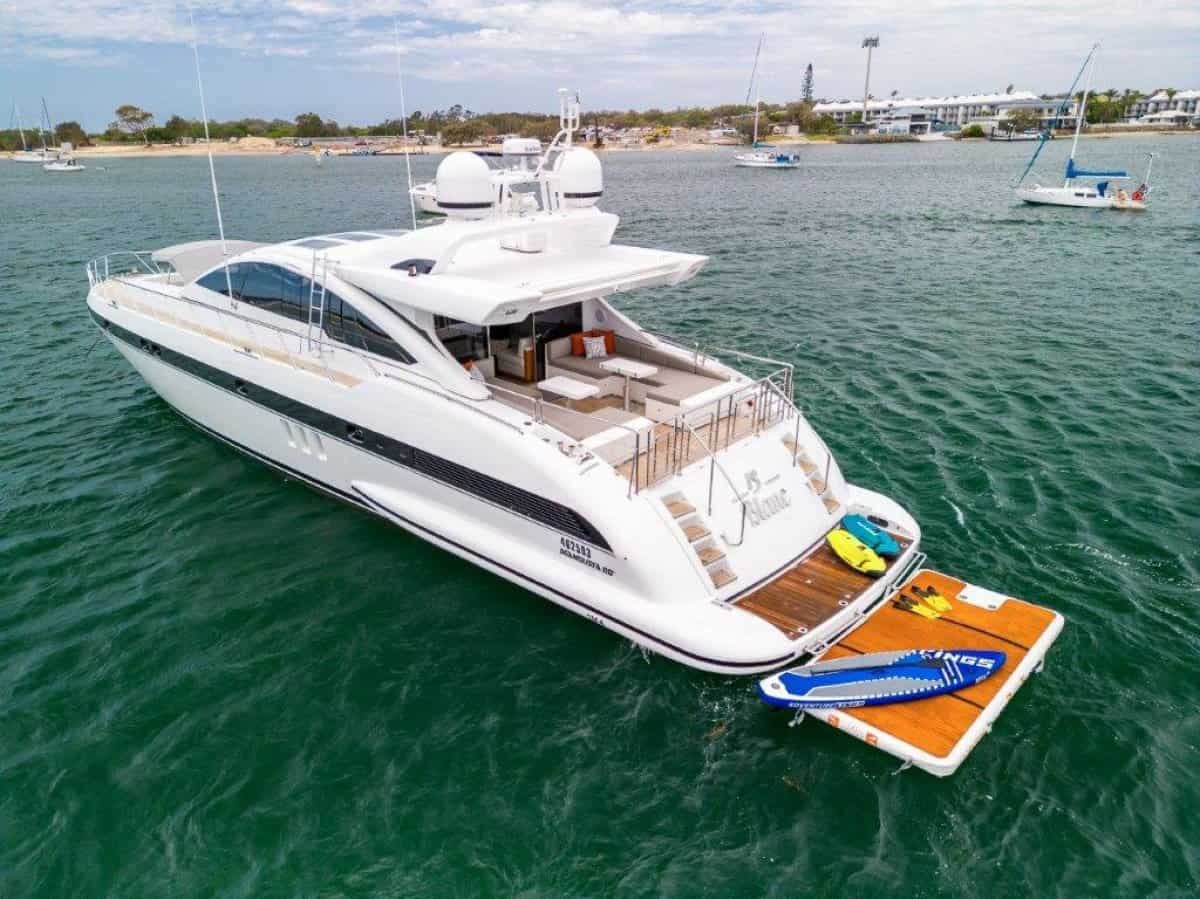 2007/2023 Mangusta 80 Sportsyacht photo 8