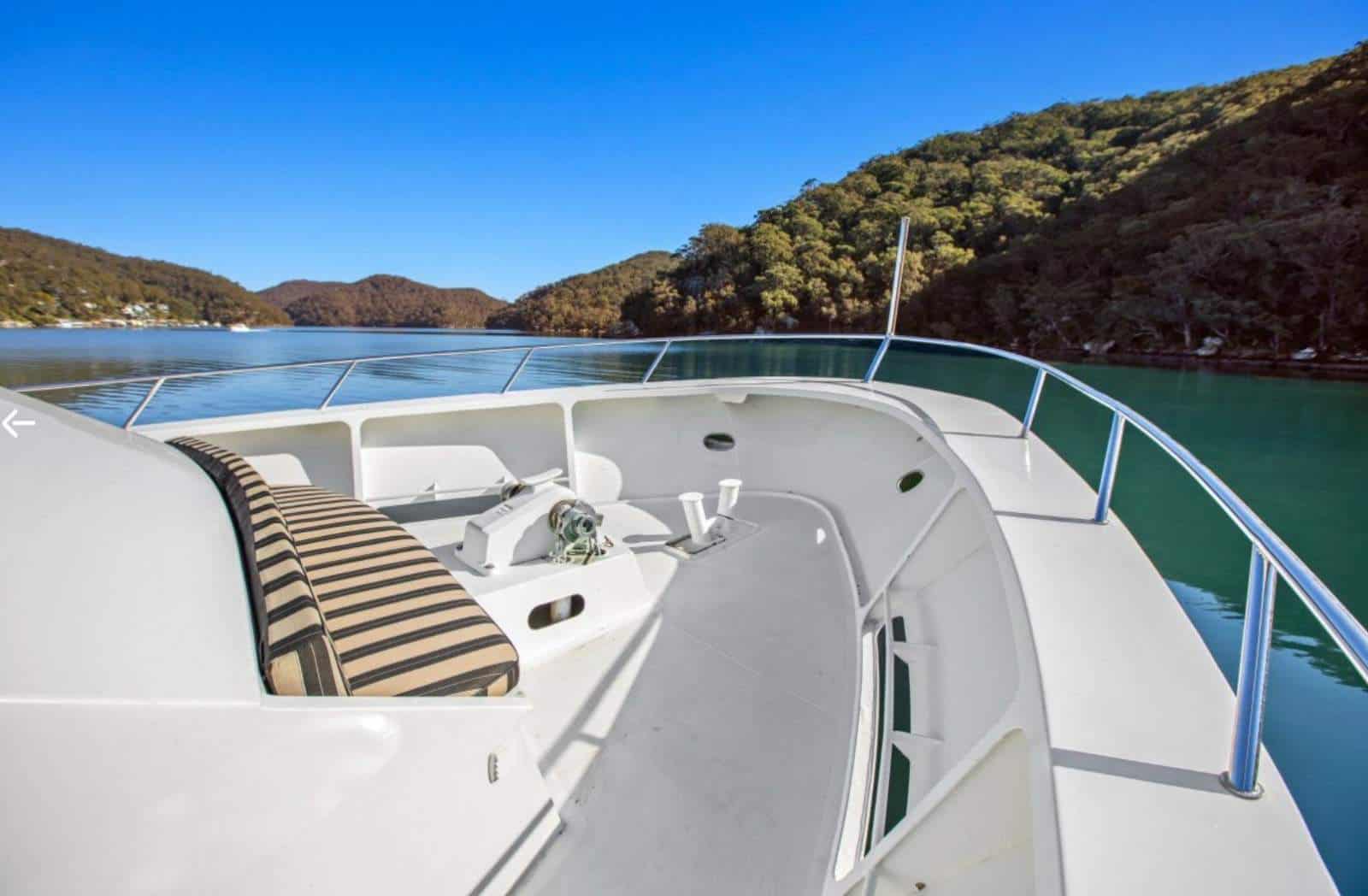 1992 Custom 25M Expedition Motor Yacht photo 8